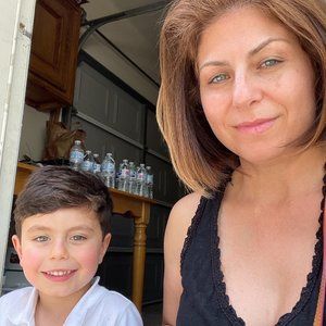 Meet your Posher, Rozita